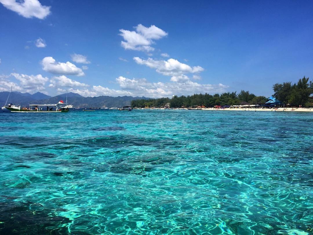 Fullesguesthouse Quần đảo Gili Ngoại thất bức ảnh